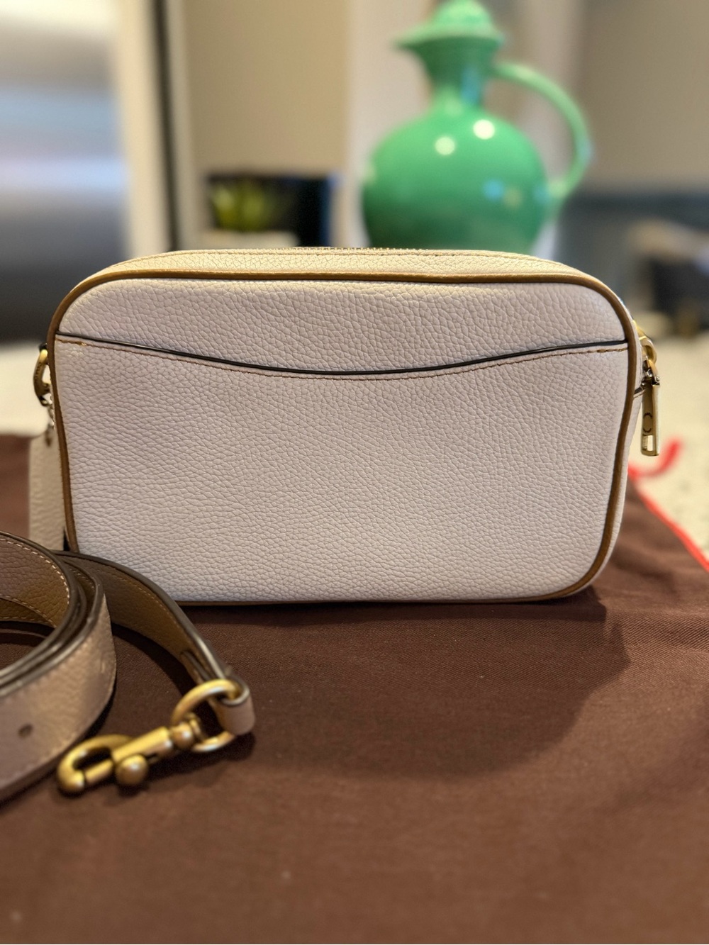 Coach Willow Camera Bag in Colorblock Leather (Chalk/Multi) – Style C0695 - Picture 5 of 15